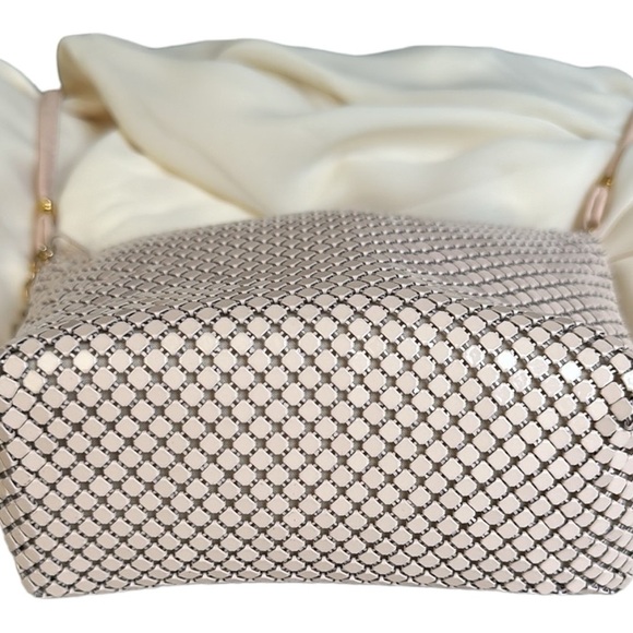WHITING & DAVIS International Vintage Y2K Mini Crossbody Bag Mesh Blush Pink - Picture 5 of 14